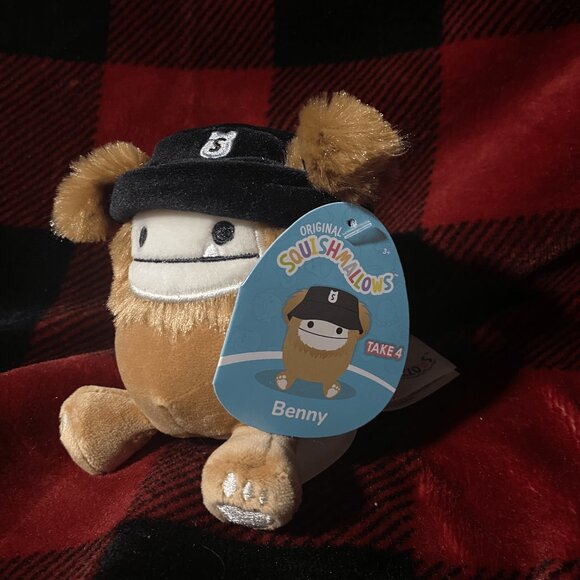 Benny Squishmallow - Take 4 Game Version - Picture 2 of 3